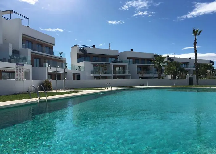 Casa Pinto Villacosta